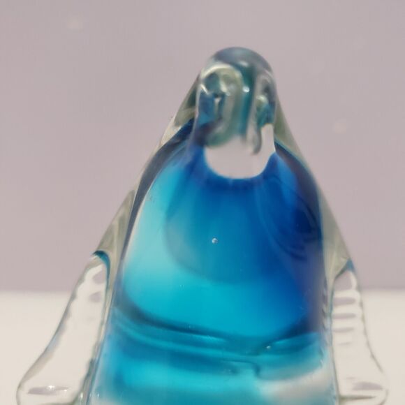 Penguin Art Glass Blue /Clear Figurine Paperweight Home Office Decor 3"×2.5" - Picture 6 of 10